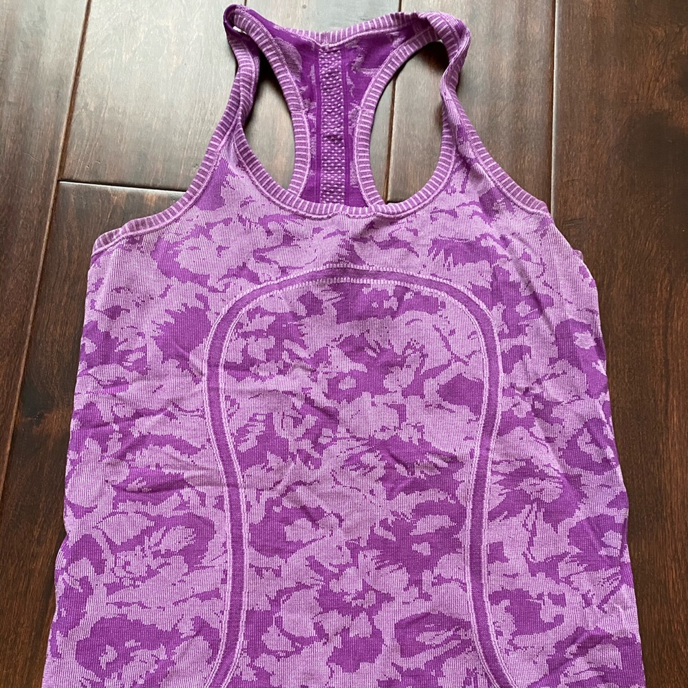 Lululemon swiftly racerback